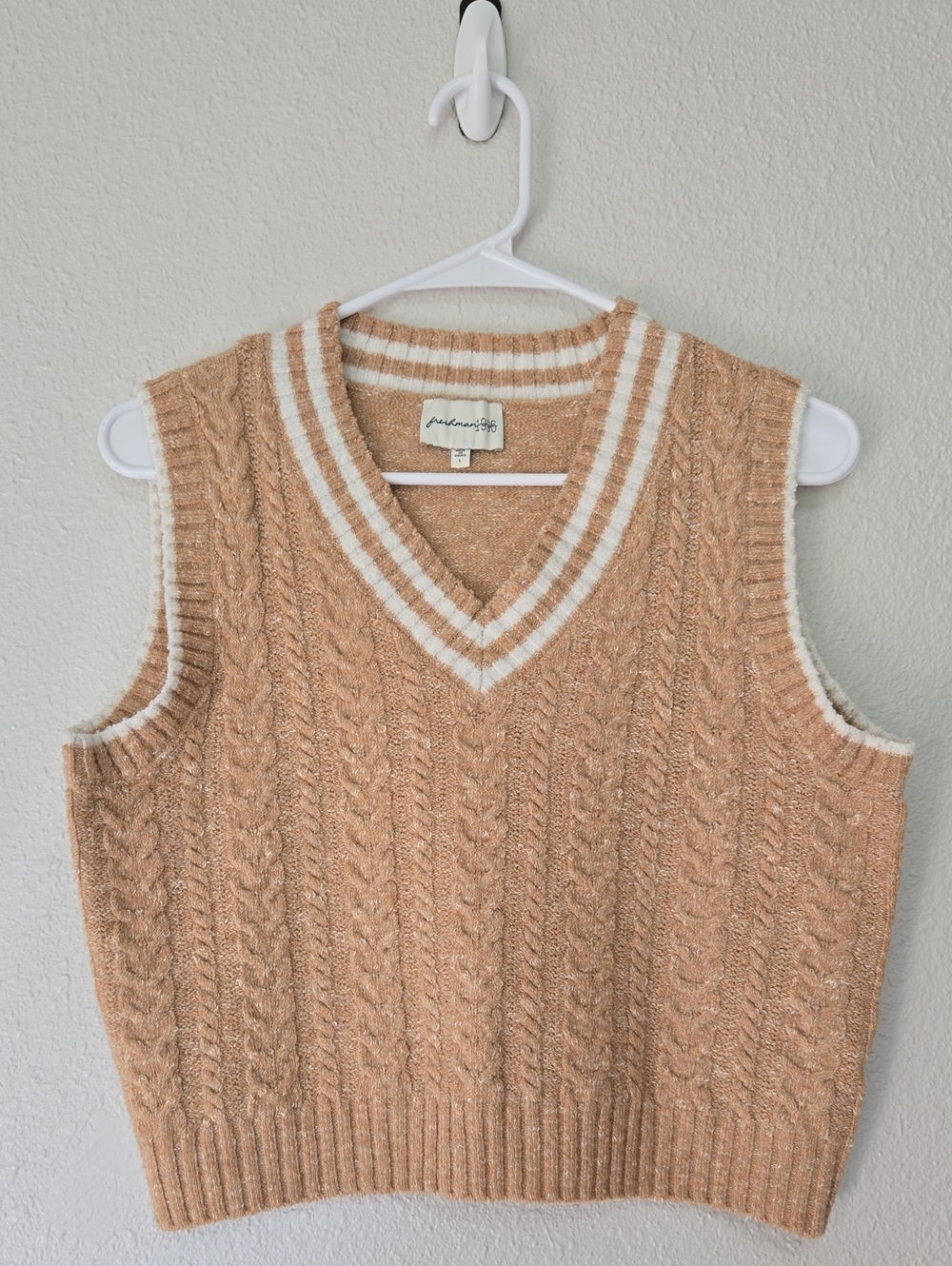 Sweater Vest